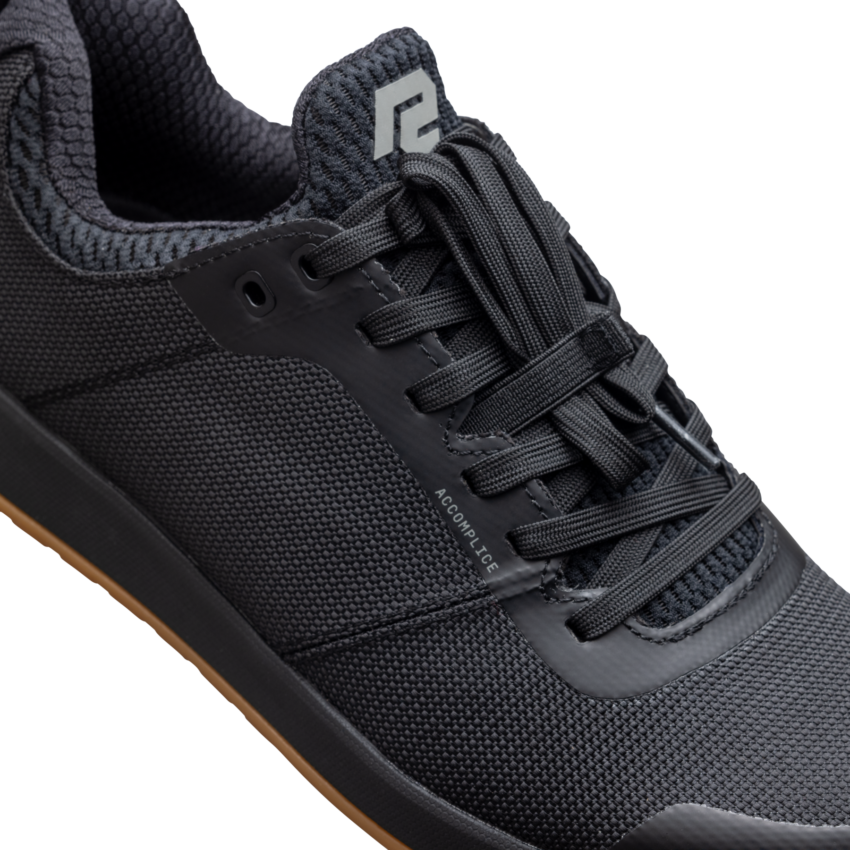 TENIS ACCOMPLICE CLIP BLACK - Imagen 3