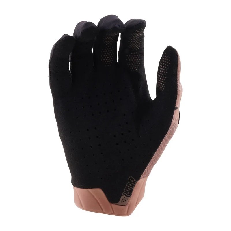 Alternative view of GUANTES AIR HIGH DESERT SIENNA